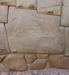 Cusco Twelve angle stone